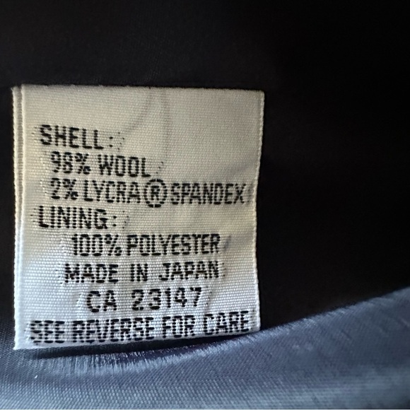 NWT TALBOTS WOOL BLEND NAVY THEEE BUTTON BLAZER SIZE 18 - Picture 13 of 13